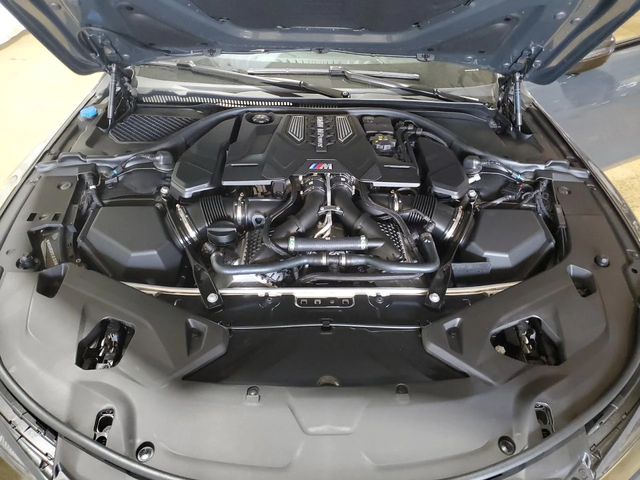 BMW M8 Competition Gran Coupe - автомобили, коли, обяви за нови и употребявани 10