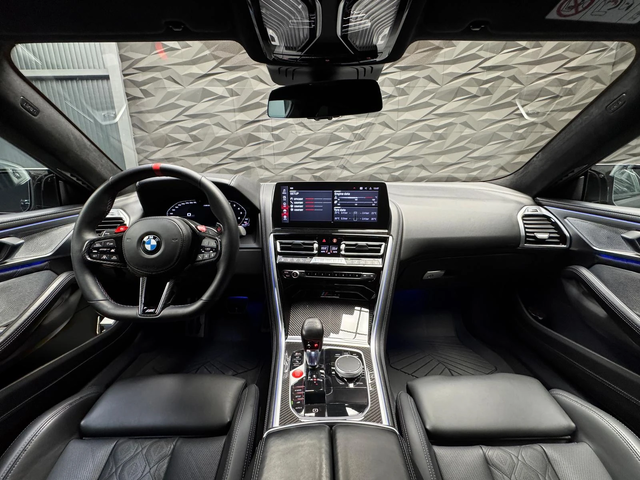 BMW M8 Competition* Facelift* Akrapovic* B&W * HeadUp 950 - автомобили, коли, обяви за нови и употребявани 4