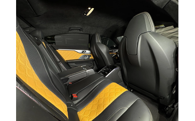 BMW M8 Competition Akrapovic* B&W* 360* Carbon - автомобили, коли, обяви за нови и употребявани 8