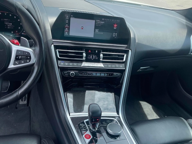 BMW M8 CARBON* ПОДГРЕВ* ОБДУХВАНЕ* HARMAN KARDON* HUD* - автомобили, коли, обяви за нови и употребявани 8