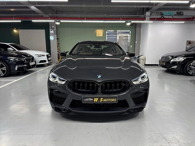 BMW M8 COMPETITION* B&W* 360* LASERLIGHT* 360* HUD* ОБДУХ - автомобили, коли, обяви за нови и употребявани 1