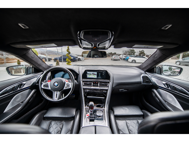 BMW M8 Carbon - автомобили, коли, обяви за нови и употребявани 8