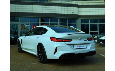 bmw-m8-competition-grandcoupe-bower-wilkins-kamera-360-hud-keramika - 5