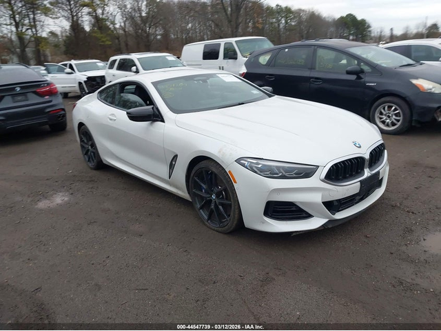 BMW M850I 4.4L V-8 DI, DOHC, VVT, TURBO, 523HP All Wheel Drive - автомобили, коли, обяви за нови и употребявани 0