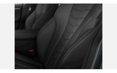 BMW M850i xDrive Gran Coupe - автомобили, коли, обяви за нови и употребявани 7