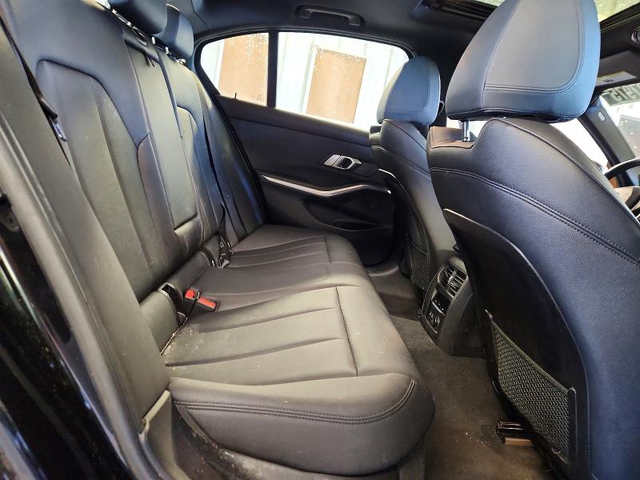 BMW Motorrad 2.0L 4 ALL WHEEL DRIVE - автомобили, коли, обяви за нови и употребявани 9