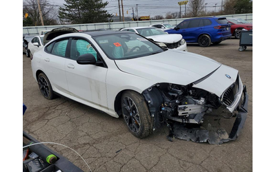 bmw-sedan-2-0l-4-all-wheel-drive - 3