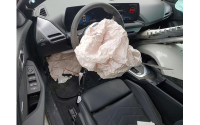 BMW SEDAN 2.0L 4 ALL WHEEL DRIVE - автомобили, коли, обяви за нови и употребявани 7