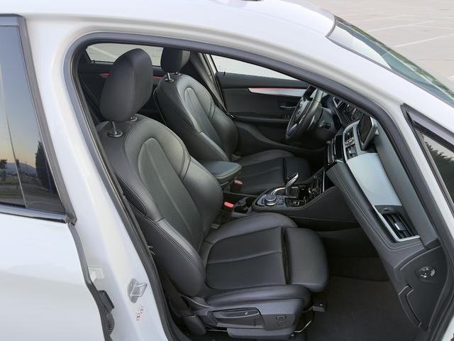 BMW Серия 2 218D M/Face/Head-up/Панорама/Собствен лизинг - автомобили, коли, обяви за нови и употребявани 11