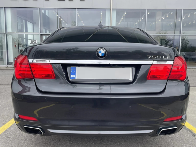 BMW Серия 7 750i (408 кс) Steptronic - автомобили, коли, обяви за нови и употребявани 4