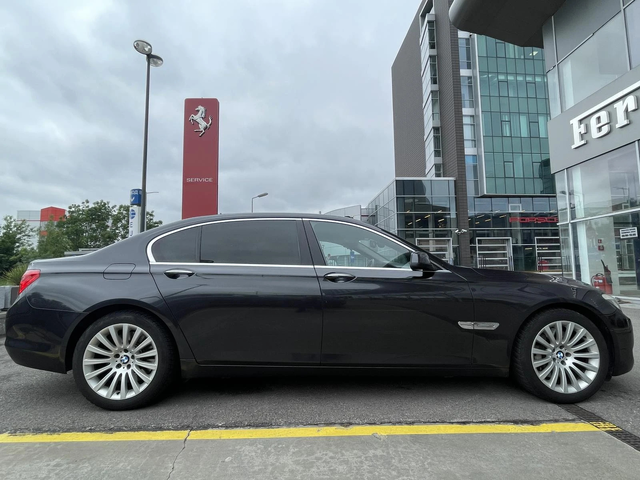 BMW Серия 7 750i (408 кс) Steptronic - автомобили, коли, обяви за нови и употребявани 6