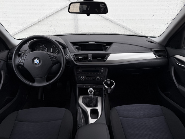 BMW X1 16d (116 кс) sDrive - автомобили, коли, обяви за нови и употребявани 13