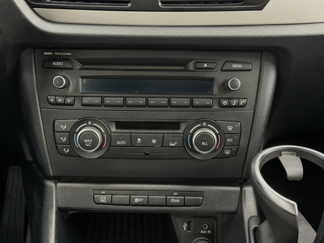 BMW X1 2.0D Facelift/S-drive/165000км/Sport line/Лизинг - автомобили, коли, обяви за нови и употребявани 14