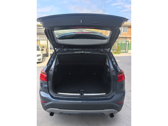BMW X1 20d (190 кс) xDrive Steptronic - автомобили, коли, обяви за нови и употребявани 4