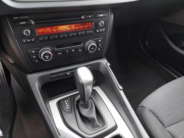 BMW X1 20d x-Drive 177ps AUTOMATIC - автомобили, коли, обяви за нови и употребявани 8