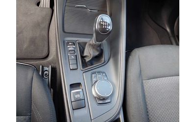 BMW X1 18d HEAD UP - автомобили, коли, обяви за нови и употребявани 13