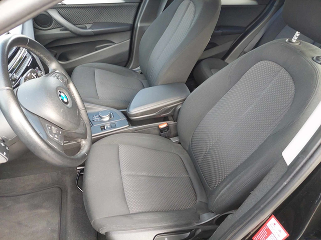 BMW X1 18d HEAD UP - автомобили, коли, обяви за нови и употребявани 6