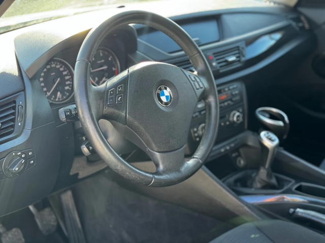 BMW X1 X-Drive/2.0D/Xenon - автомобили, коли, обяви за нови и употребявани 10