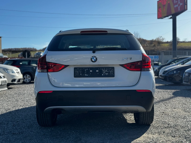 BMW X1 X-Drive/2.0D/Xenon - автомобили, коли, обяви за нови и употребявани 5
