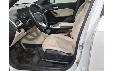 bmw-x1-2l-4cyl-awd - 4
