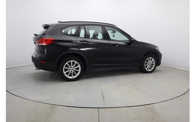 BMW X1 - автомобили, коли, обяви за нови и употребявани 12