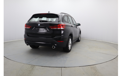 BMW X1 - автомобили, коли, обяви за нови и употребявани 17