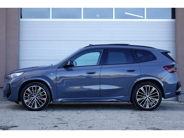 BMW X1 M SPORT PRO* INDIVIDUAL* XDRIVE* LED LIGHTS* PANO* - автомобили, коли, обяви за нови и употребявани 2