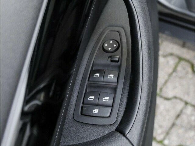 BMW X1 M Sport - автомобили, коли, обяви за нови и употребявани 12