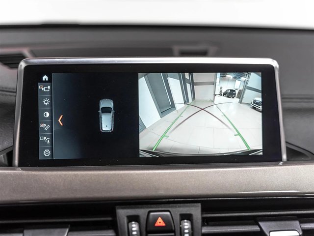 BMW X1 xDrive28i С РЕГИСТРАЦИЯ & АВТО КРЕДИТ - автомобили, коли, обяви за нови и употребявани 9