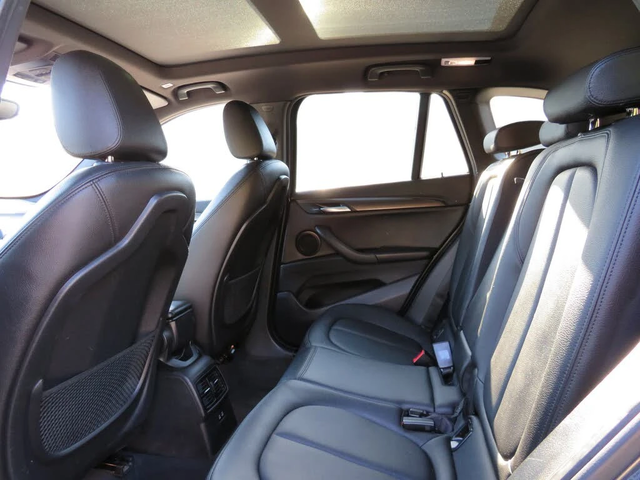 BMW X1 xDrive28* АвтоКредит* (ЦЕНА ДО БГ) - автомобили, коли, обяви за нови и употребявани 14