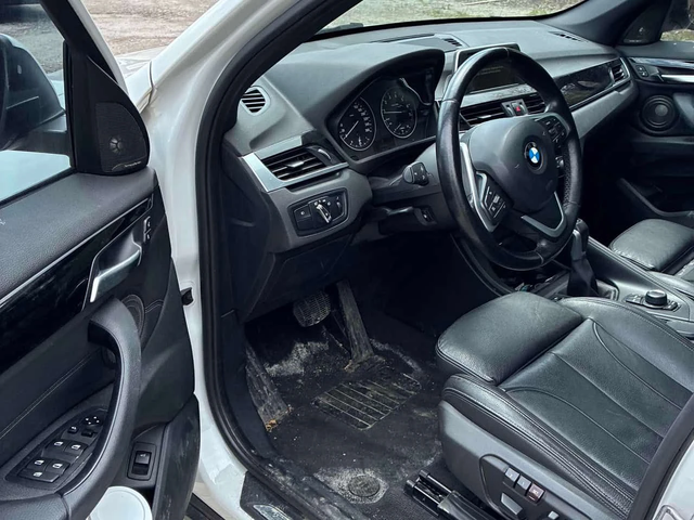 BMW X1 | xDrive28i | CARFAX | ПОДГРЕВ | HARMAN KARDON | - автомобили, коли, обяви за нови и употребявани 4