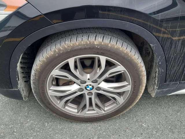 BMW X1 * xDrive28i * ПАНОРАМА* ПОЕГРЕВИ* ПАМЕТ* - автомобили, коли, обяви за нови и употребявани 5