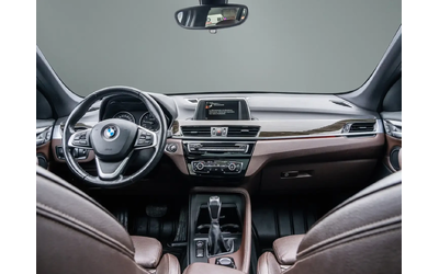 BMW X1 xDrive28i| Panorama| Задна камера| Навигация| Паме - автомобили, коли, обяви за нови и употребявани 7