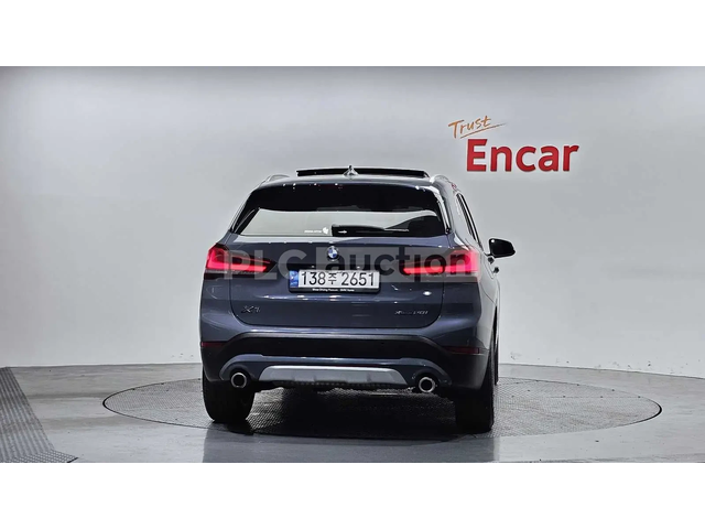 BMW X1 ПОДГРЕВИ * ПАНО * HEAD-UP * KEYLESS - автомобили, коли, обяви за нови и употребявани 3