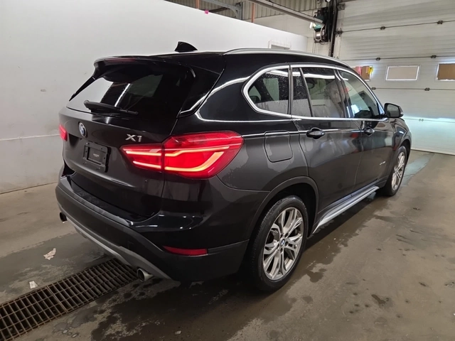 BMW X1 XDRIVE28I - автомобили, коли, обяви за нови и употребявани 12
