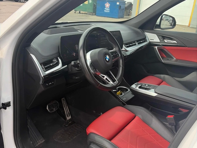 BMW X1 MPACK* HEADUP* 360* СЛ.ЛЕНТИ* М.ТОЧКА - автомобили, коли, обяви за нови и употребявани 6