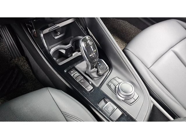 BMW X1 xDrive 20i xLine* КОЖА* ПАНО* КАМЕРА - автомобили, коли, обяви за нови и употребявани 7