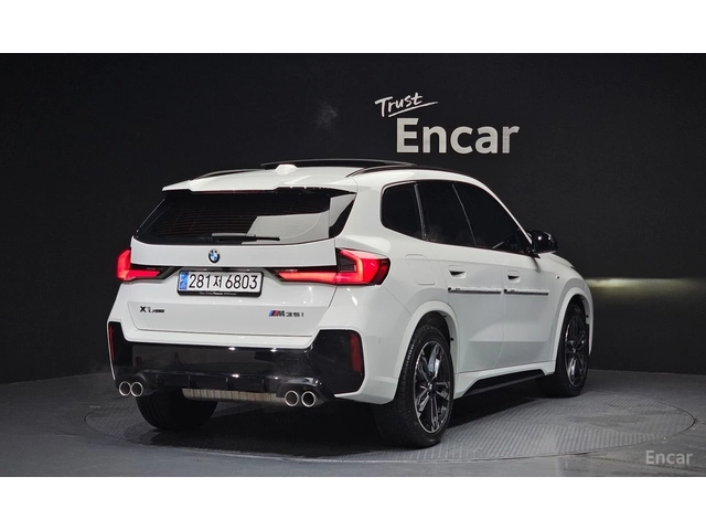 BMW X1 M35i* HARMON* KARDON* ХЕДЪП* 360КАМЕРА* - автомобили, коли, обяви за нови и употребявани 1