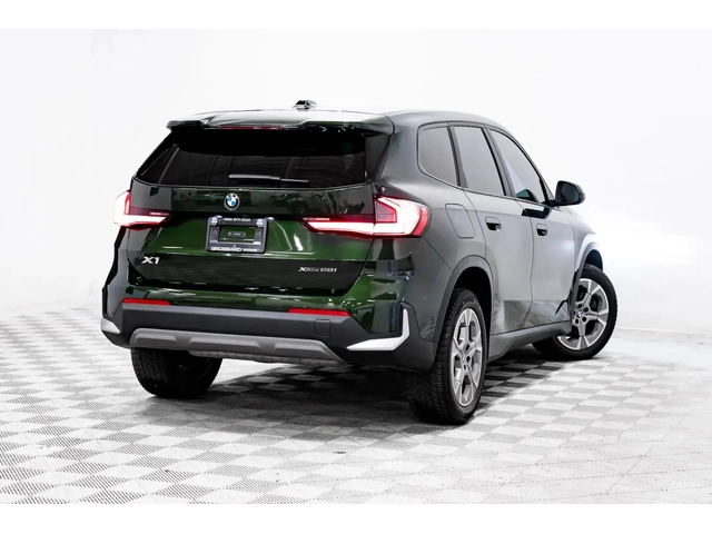 BMW X1 XDRIVE28i/Driver Assistance/iDrive 8 - автомобили, коли, обяви за нови и употребявани 2