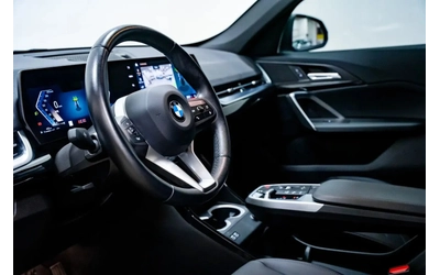 BMW X1 XDRIVE28i/Driver Assistance/iDrive 8 - автомобили, коли, обяви за нови и употребявани 8