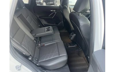 BMW X1 2.0 BENZ - автомобили, коли, обяви за нови и употребявани 11