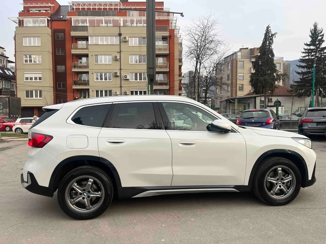 BMW X1 2.0 BENZ - автомобили, коли, обяви за нови и употребявани 5