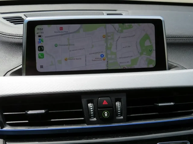 BMW X1 M-Sport 28i xDrive* HUD* ПАНОРАМА* CarPlay* CARFAX - автомобили, коли, обяви за нови и употребявани 6