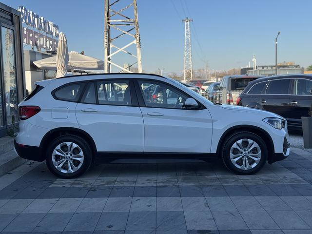 BMW X1 BMW X1 PLUG-IN ХИБРИД - автомобили, коли, обяви за нови и употребявани 3