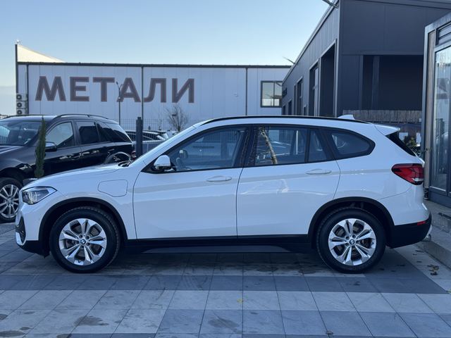 BMW X1 BMW X1 PLUG-IN ХИБРИД - автомобили, коли, обяви за нови и употребявани 4