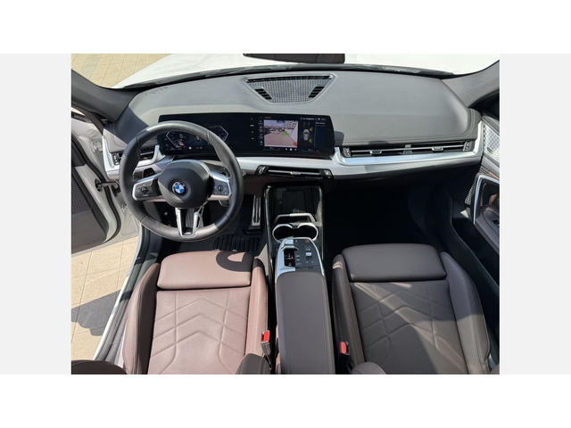 BMW X1 sDrive20i - автомобили, коли, обяви за нови и употребявани 6