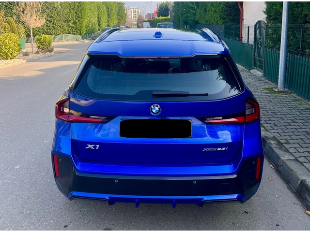 BMW X1 X1 23i Mild Hybrid xDrive - автомобили, коли, обяви за нови и употребявани 3
