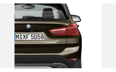 BMW X1 xDrive18d - автомобили, коли, обяви за нови и употребявани 6