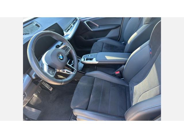 BMW X1 xDrive20d - автомобили, коли, обяви за нови и употребявани 5