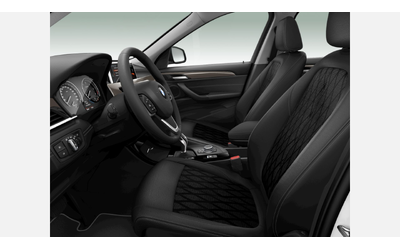 BMW X1 xDrive20d - автомобили, коли, обяви за нови и употребявани 7